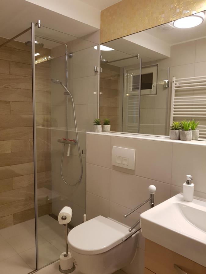 Embassy Studio Apartment Citypark Будапеща Екстериор снимка